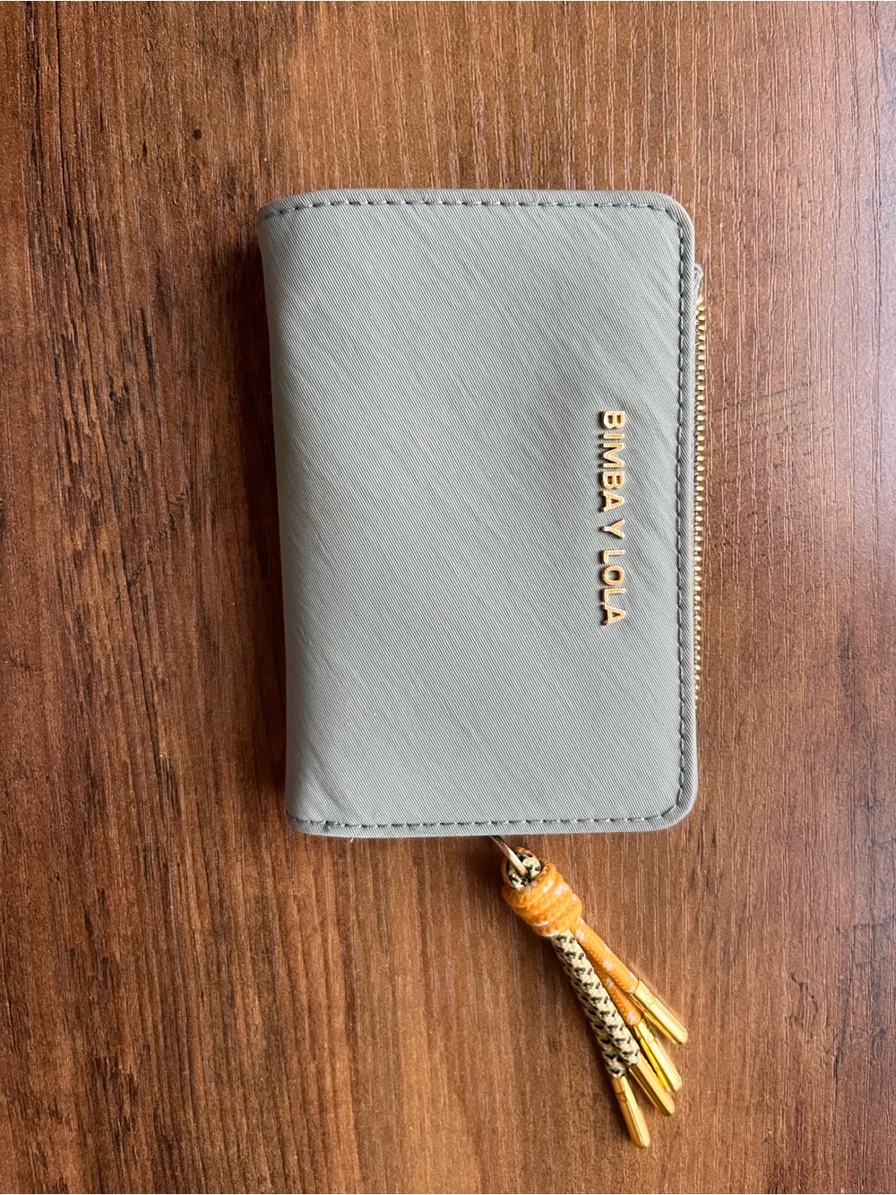 Bimba Y Lola Gray Zip Card Holder Wallet